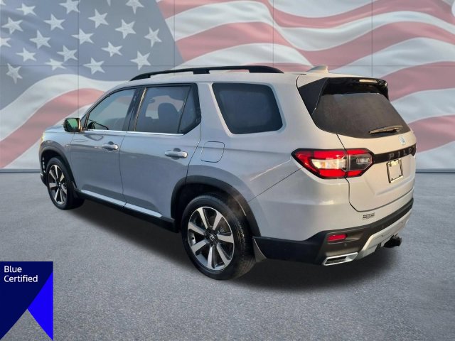 Used 2025 Honda Pilot Touring image 5