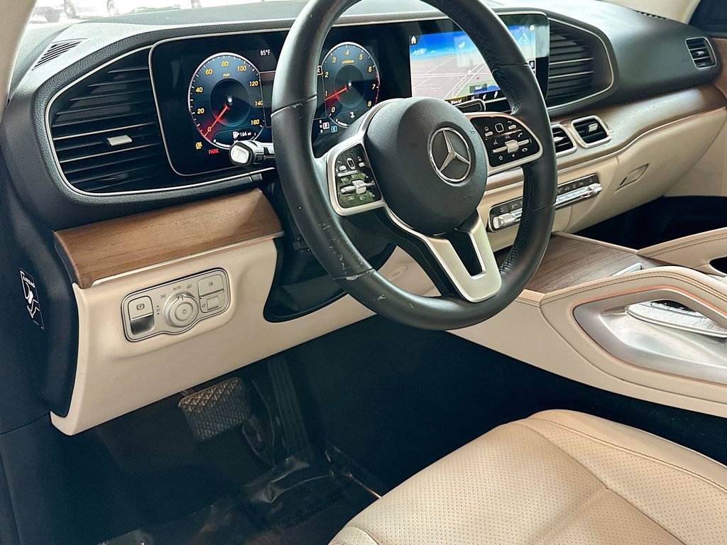 Used 2021 Mercedes-Benz GLE 350 w/ AMG Line Exterior image 9