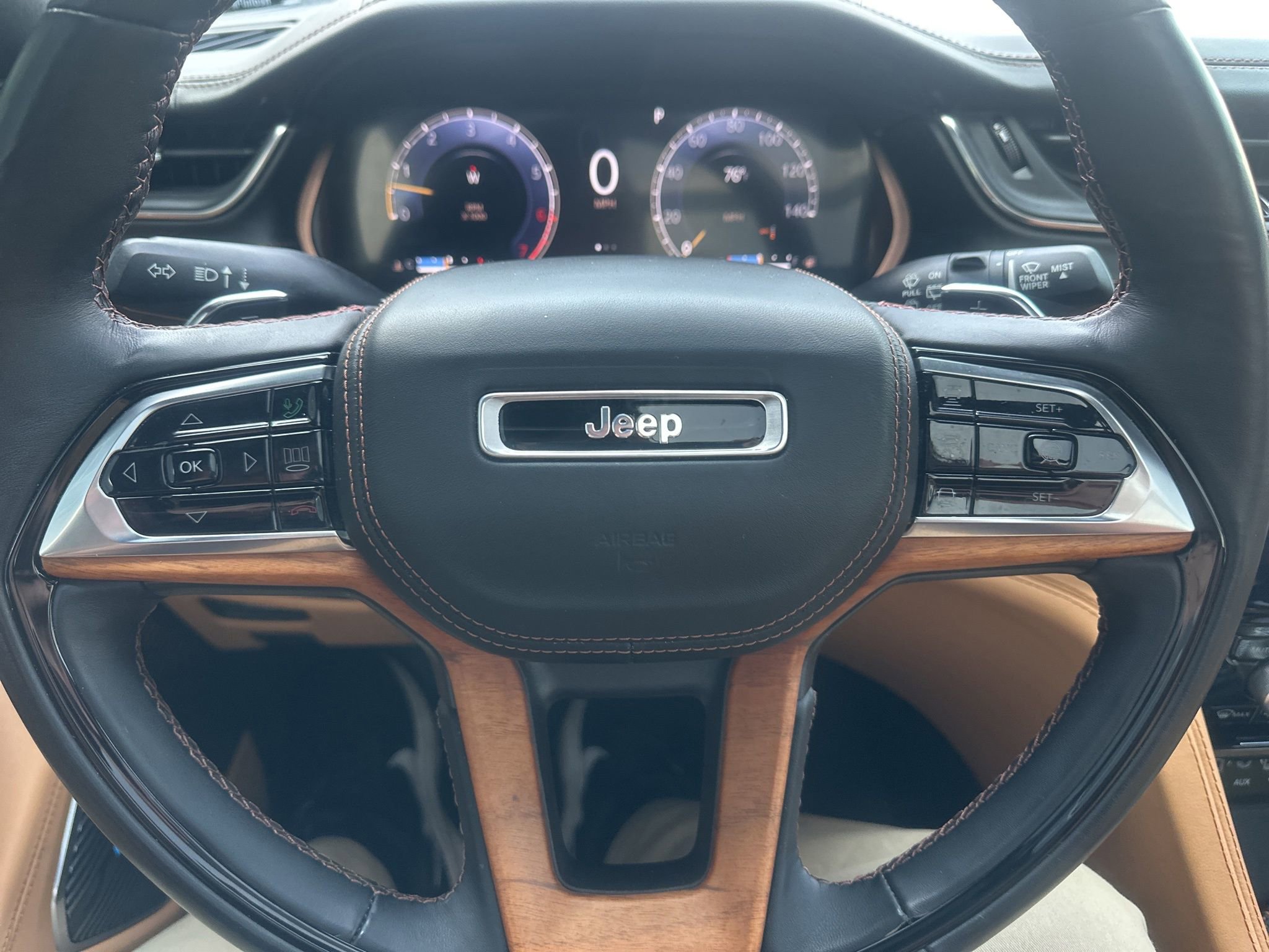 Used 2021 Jeep Grand Cherokee L Summit image 28