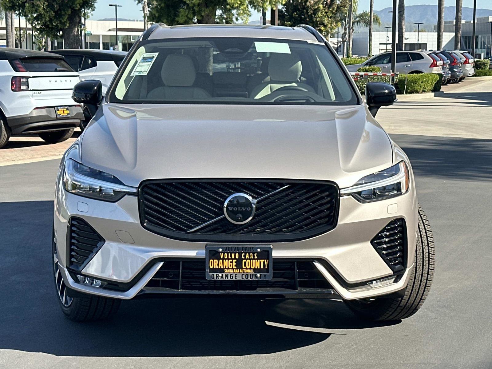 New 2026 Volvo XC60 B5 Ultra w/ Climate Package AWD/4WD image 2