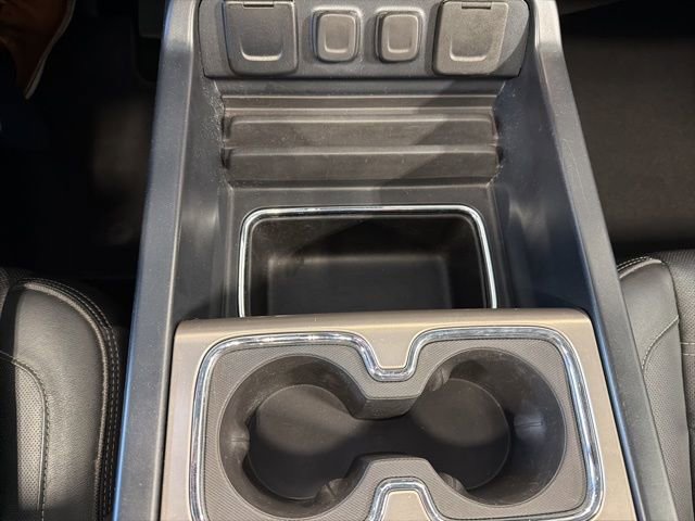 Used 2018 GMC Sierra 2500 Denali w/ Duramax Plus Package AWD/4WD image 24