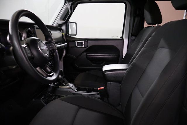 Used 2022 Jeep Wrangler Sport image 10