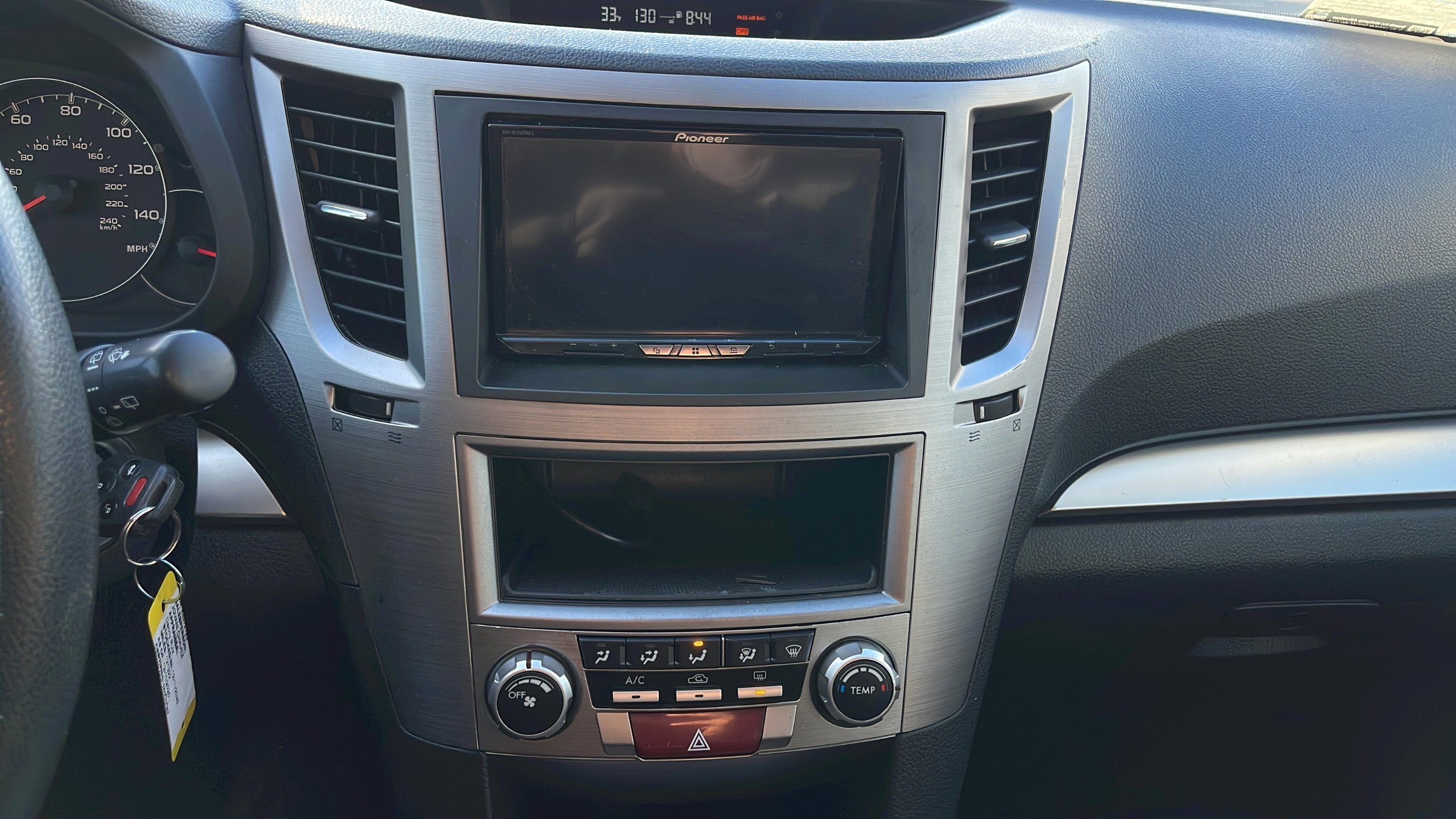 Used 2014 Subaru Outback 2.5i w/ Alloy Wheel Package image 27