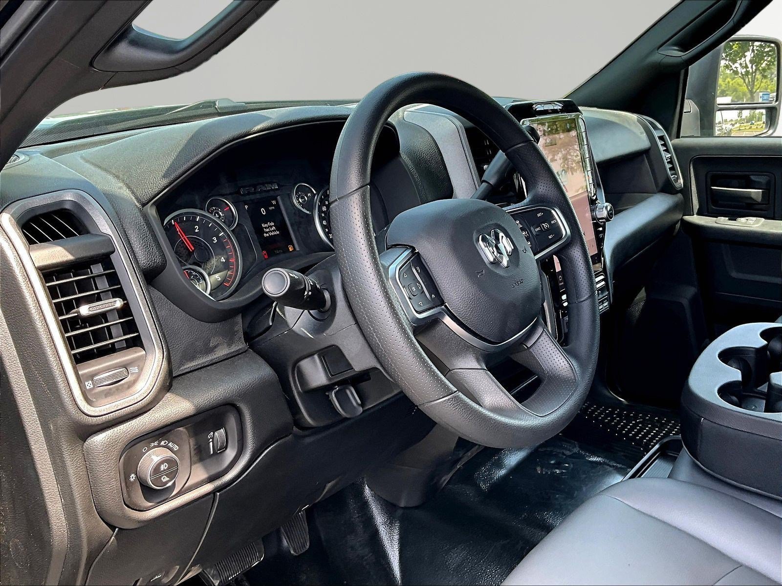 New 2026 RAM 3500 Tradesman AWD/4WD image 16