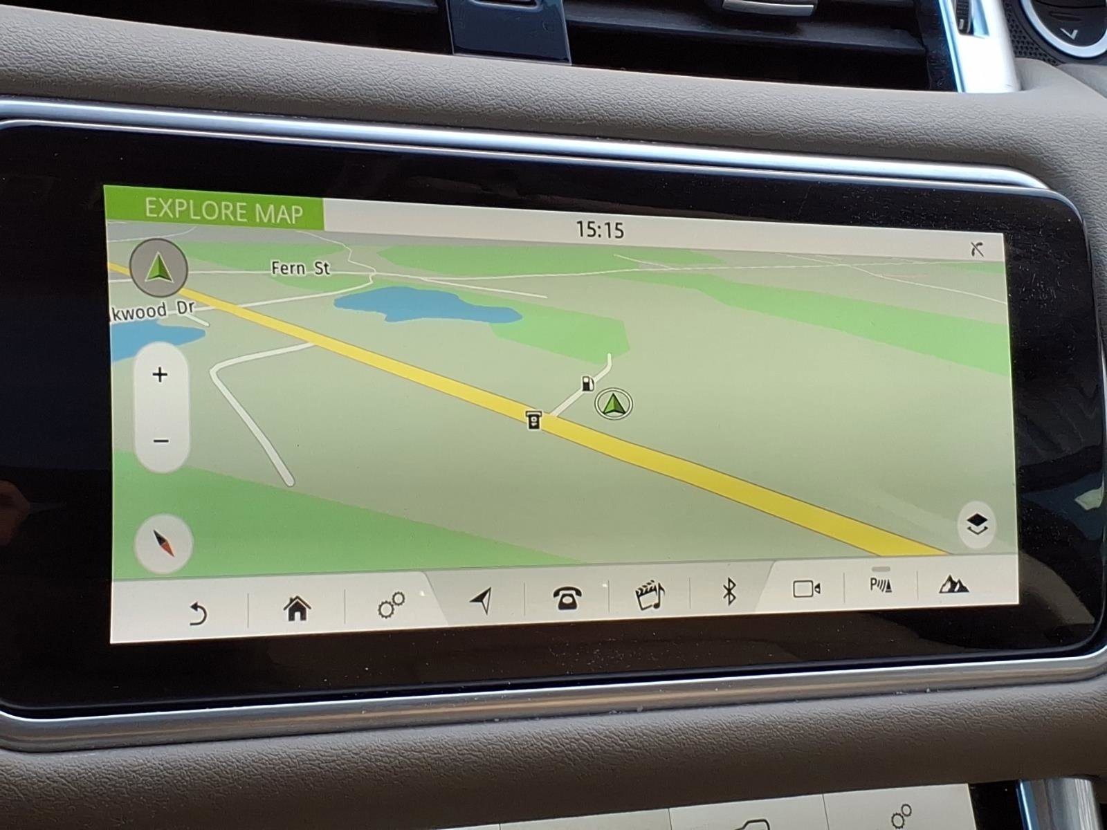 Used 2018 Land Rover Range Rover Sport HSE image 11