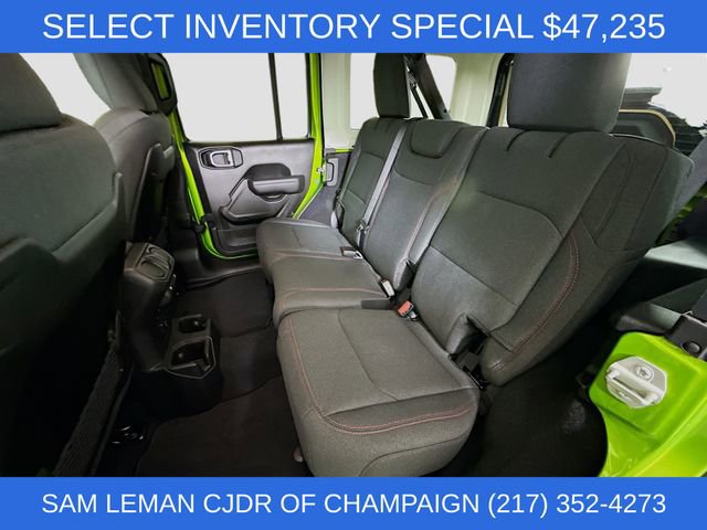 New 2025 Jeep Wrangler Unlimited Rubicon w/ Convenience Group AWD/4WD image 22