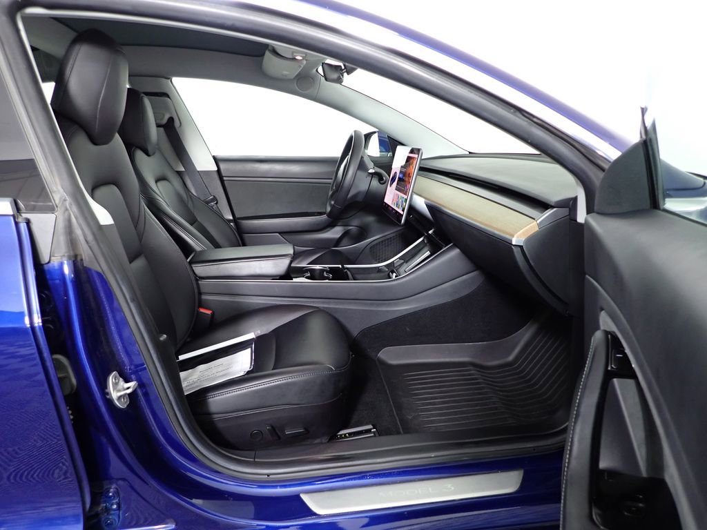 Used 2019 Tesla Model 3 Long Range image 35