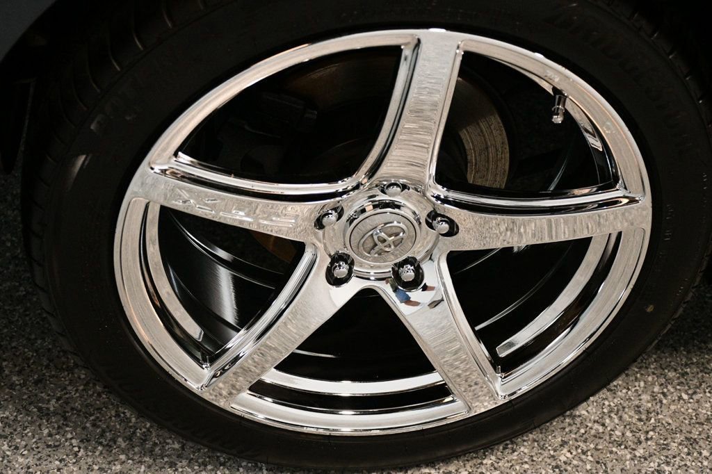 Used 2013 Toyota Avalon XLE Premium FWD image 20