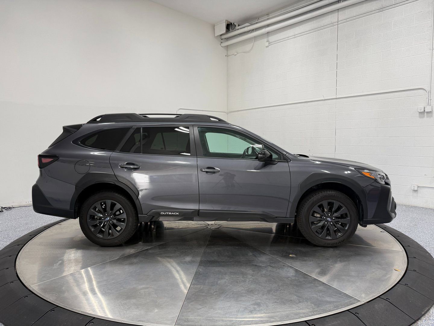 Used 2024 Subaru Outback Onyx Edition image 8