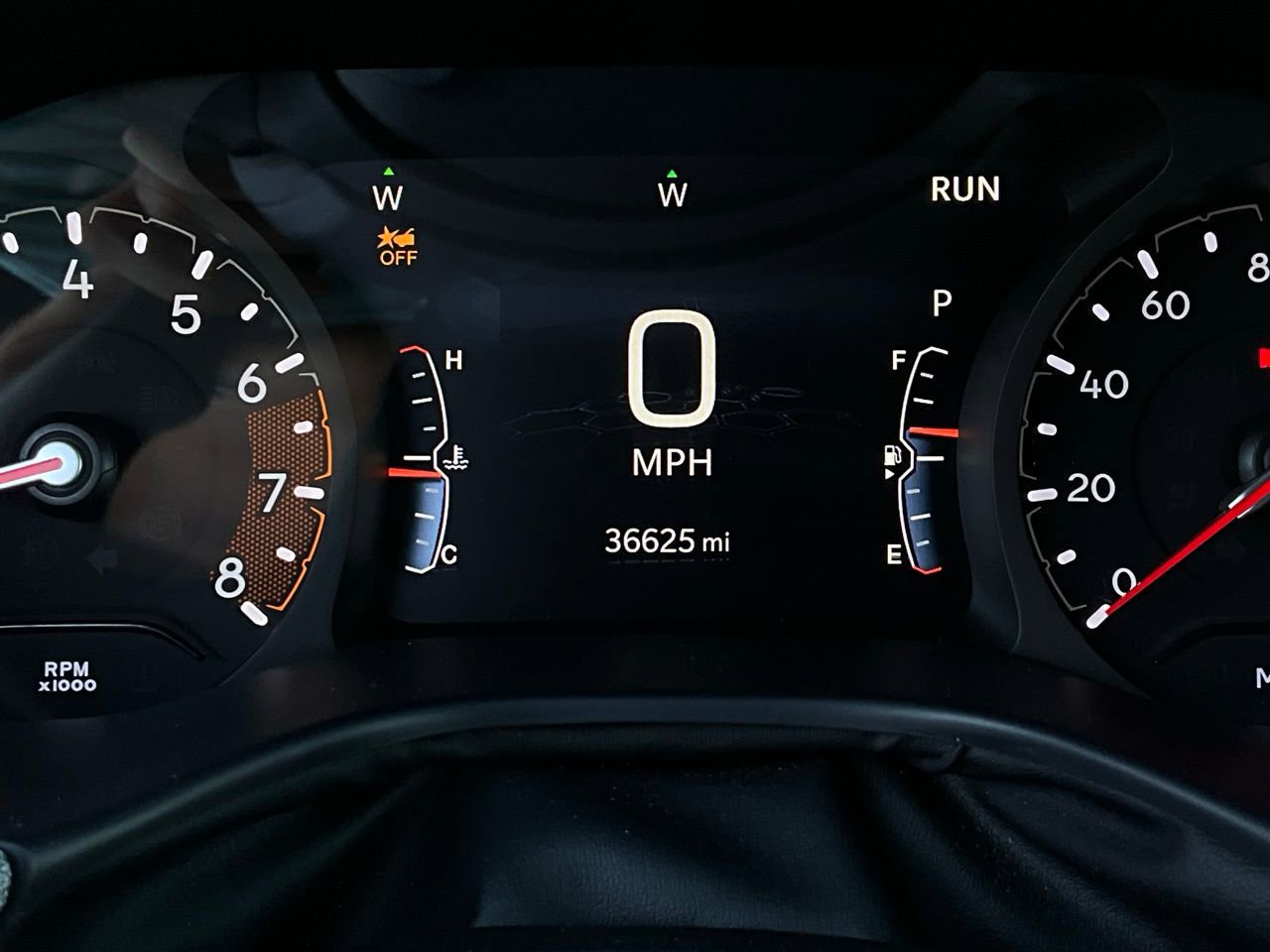 Used 2025 Jeep Compass Latitude image 39