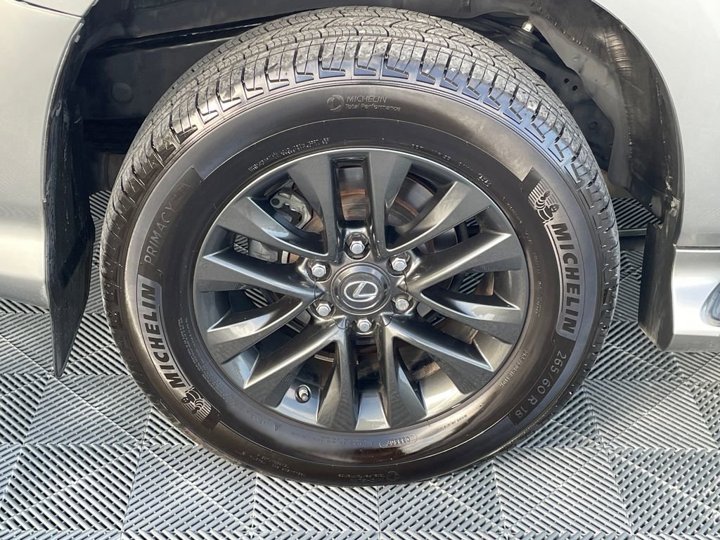 Used 2020 Lexus GX 460 Premium image 4