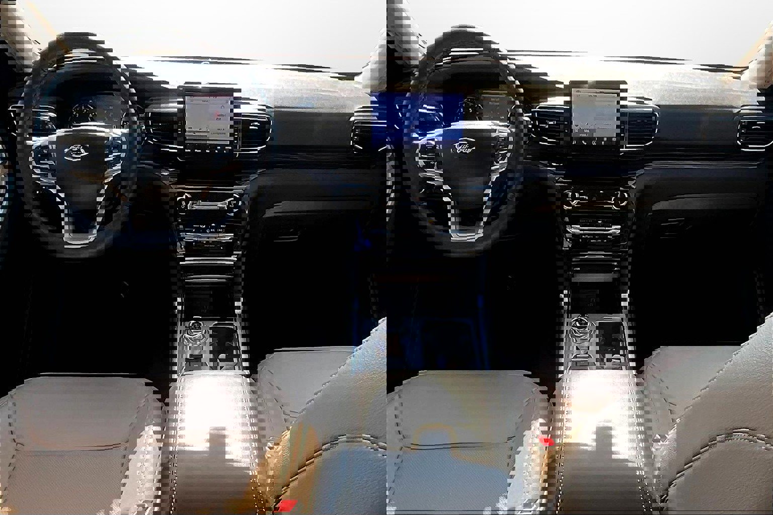 Used 2023 Ford Explorer Limited image 14