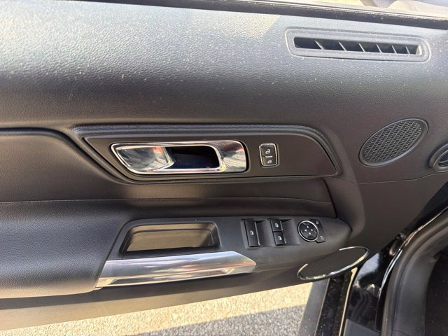 Used 2016 Ford Mustang GT Premium RWD image 17