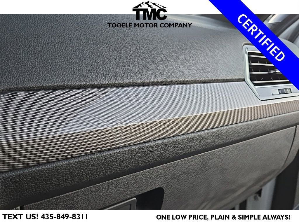 Used 2022 Volkswagen Tiguan SE R-Line image 35