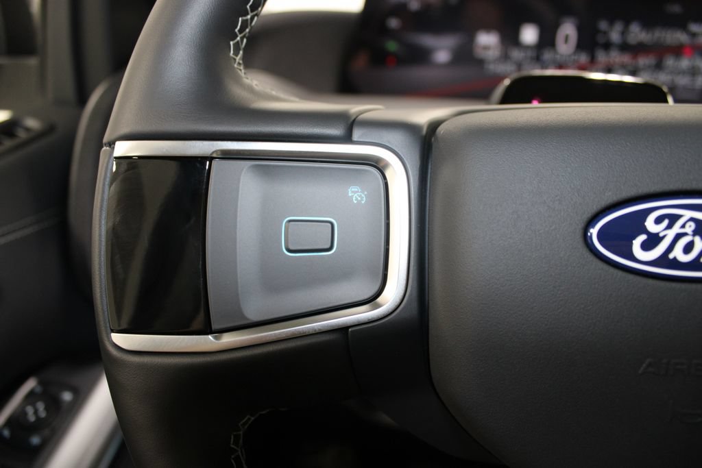 New 2027 Ford Expedition Platinum RWD image 37