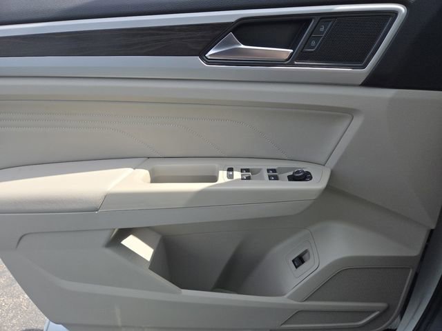 Used 2021 Volkswagen Atlas SE AWD/4WD image 34