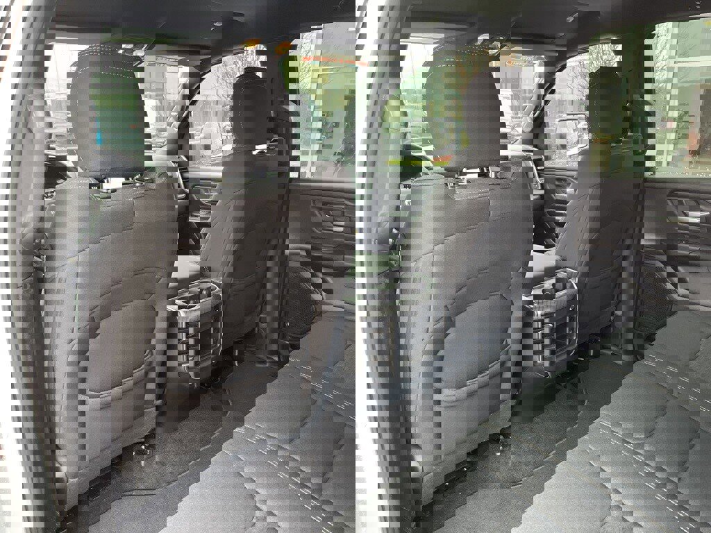 New 2026 RAM 1500 Express image 16