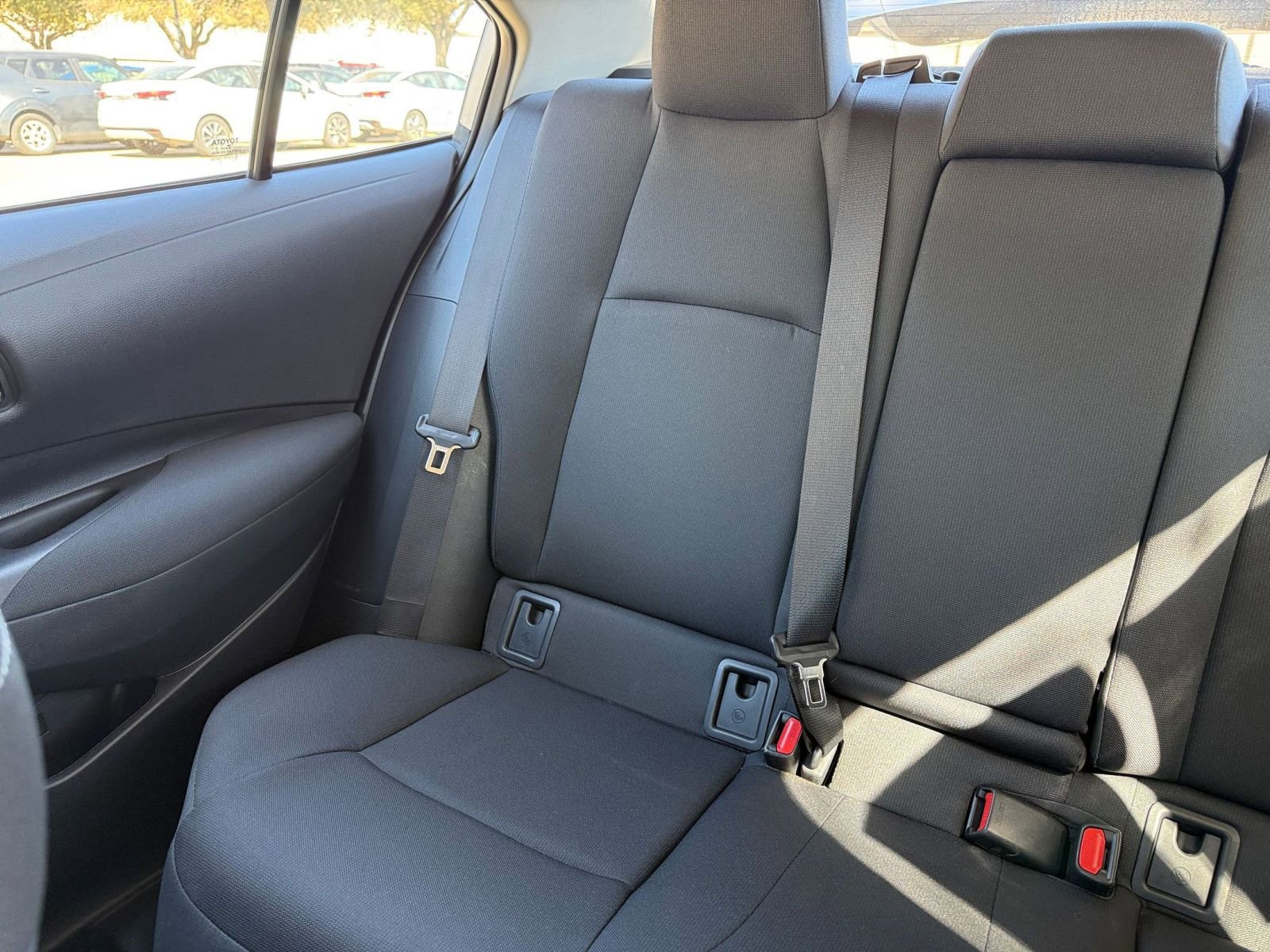 Used 2025 Toyota Corolla LE image 39