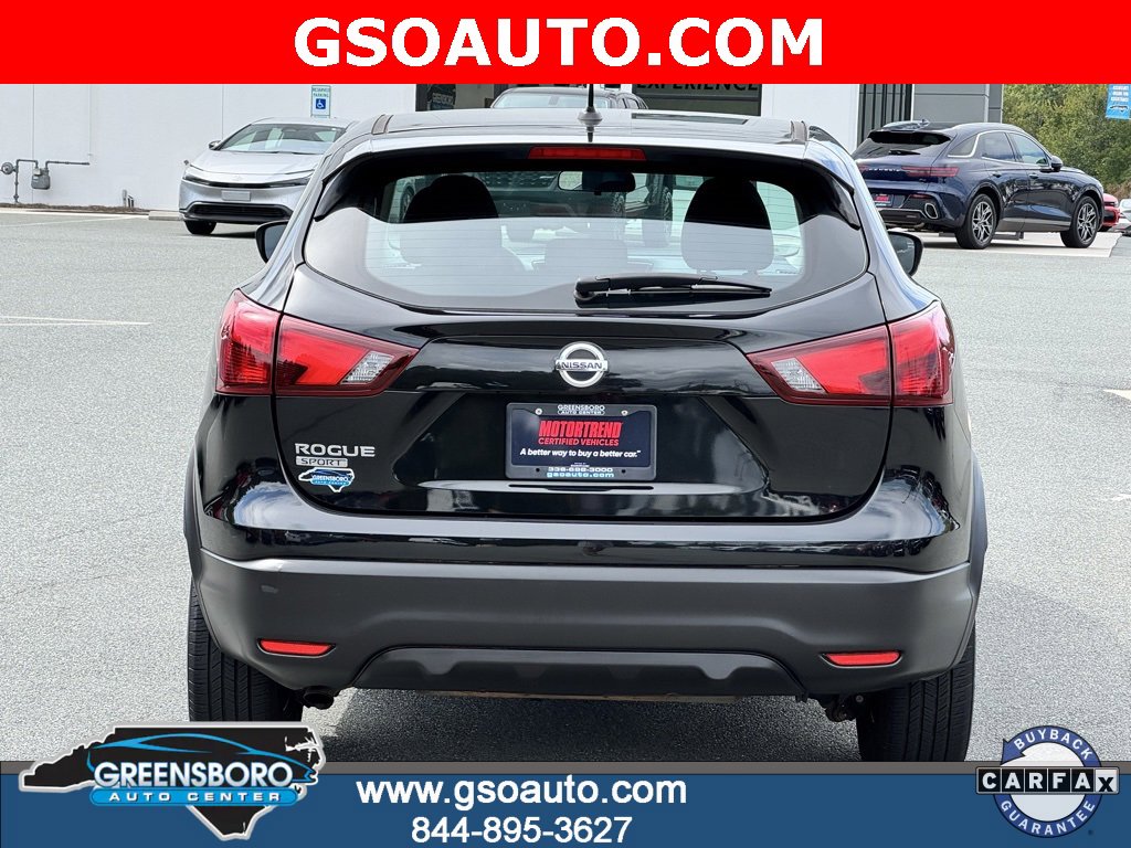 Used 2018 Nissan Rogue Sport S image 4