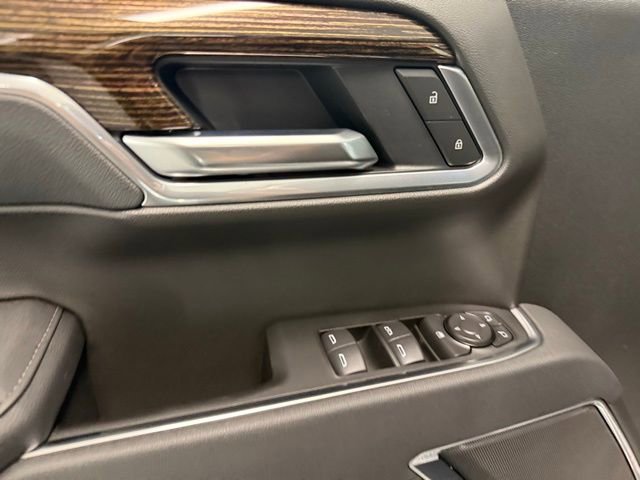 New 2026 GMC Sierra 1500 Elevation image 14