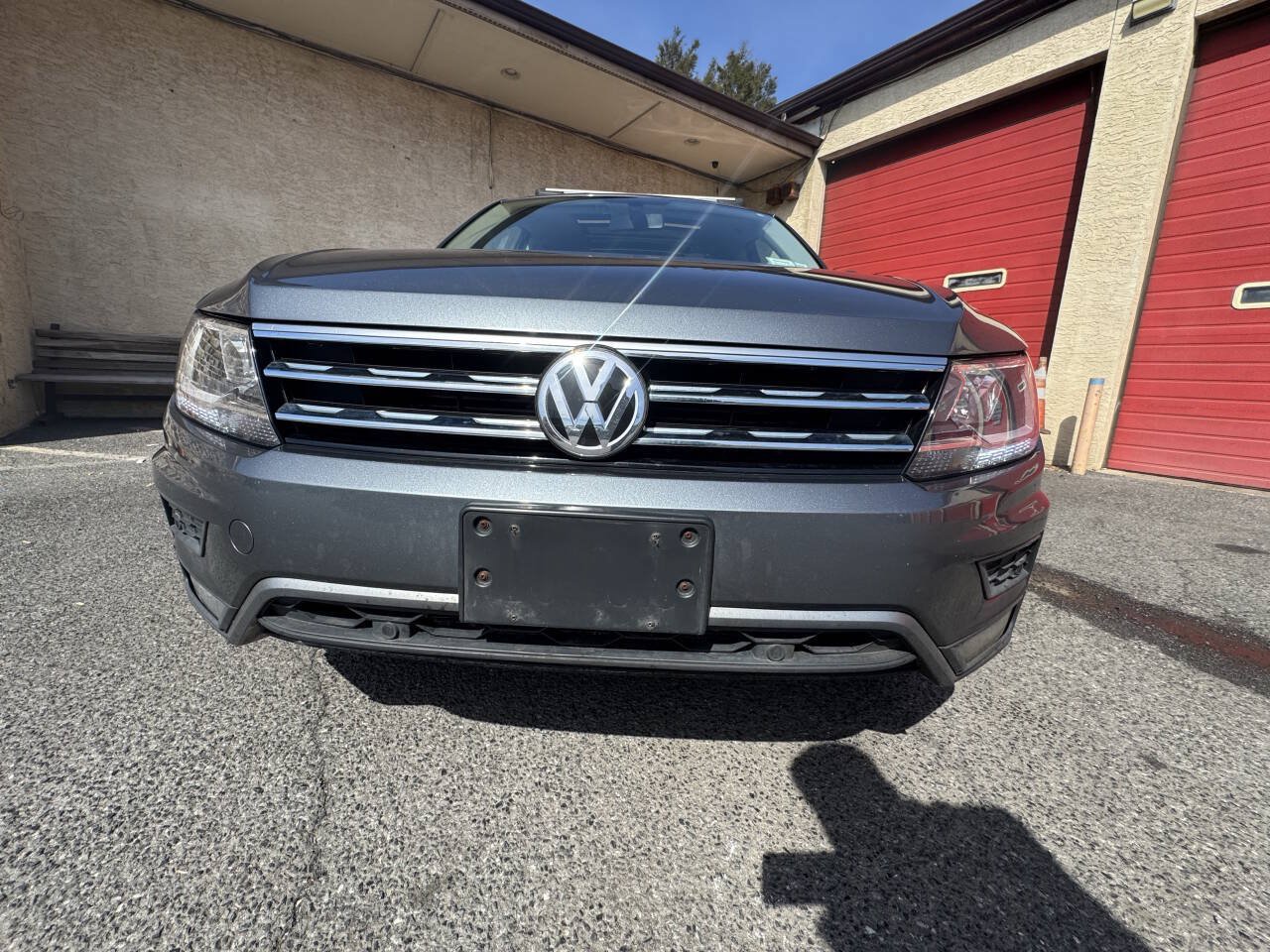 Used 2019 Volkswagen Tiguan SEL AWD/4WD image 13