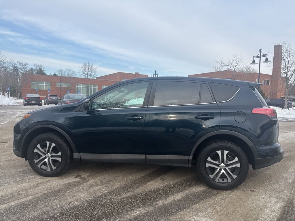 Used 2018 Toyota RAV4 LE w/ All Weather Liner Package image 5