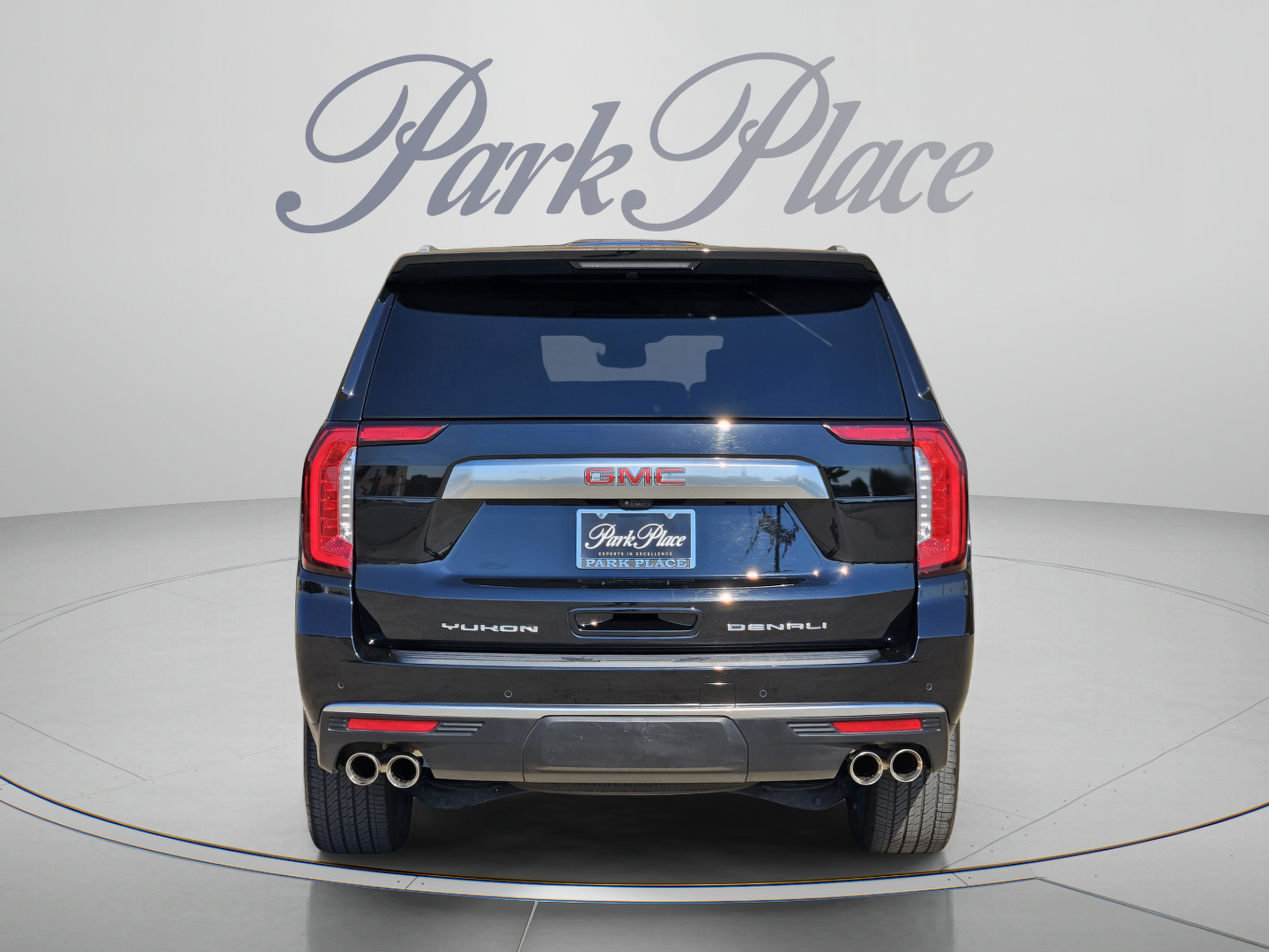Used 2024 GMC Yukon Denali w/ Denali Reserve Package AWD/4WD image 4