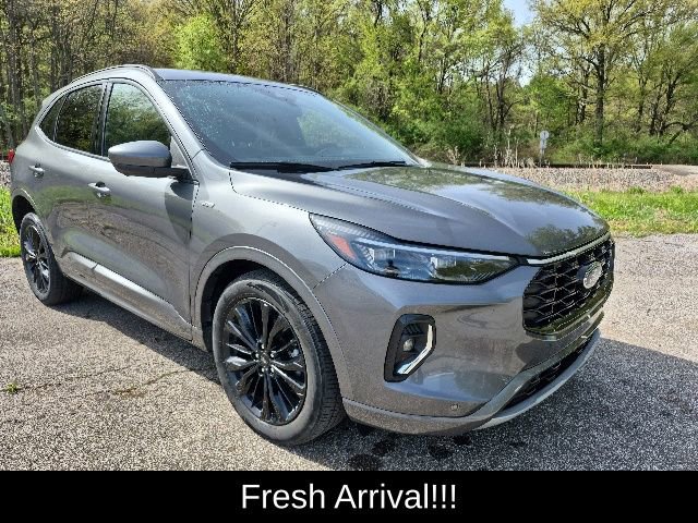 Used 2023 Ford Escape ST-Line Elite AWD/4WD image 13