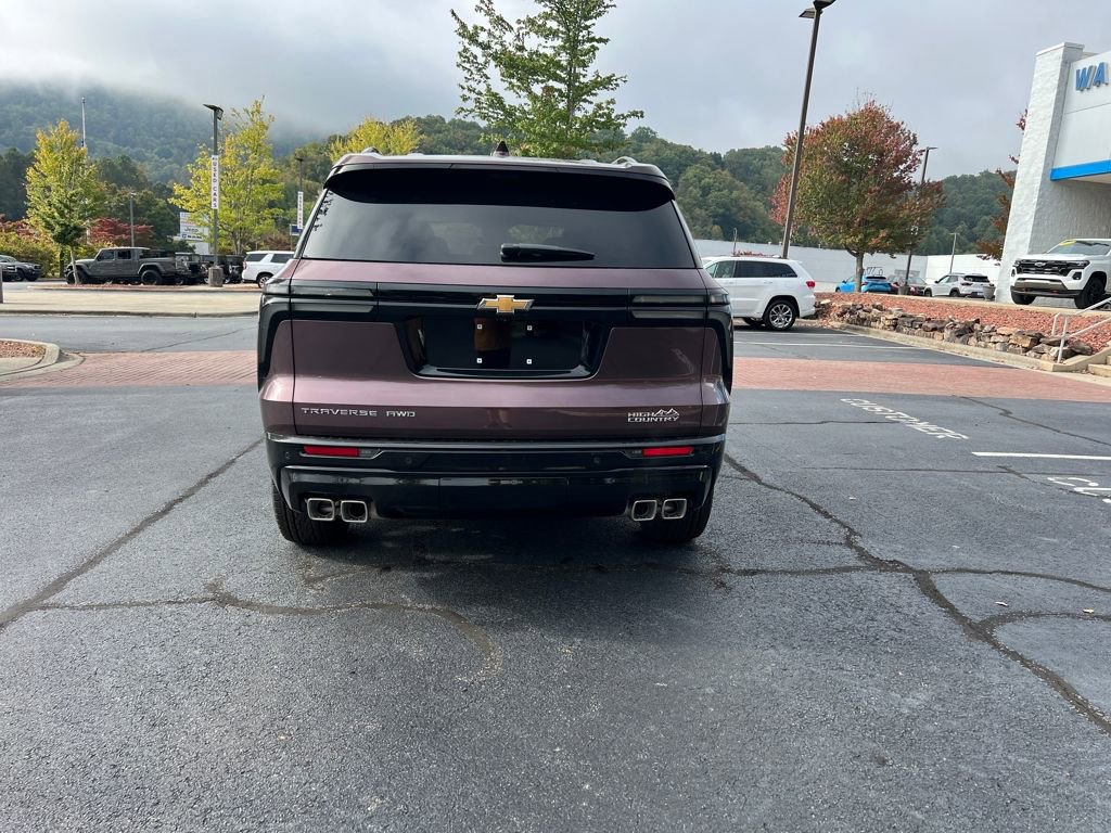 New 2026 Chevrolet Traverse High Country w/ LPO, Floor Liner Package image 4