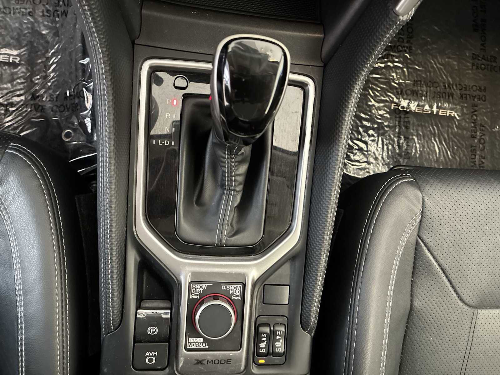 Used 2020 Subaru Forester Limited image 21