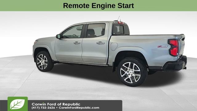 Used 2024 Chevrolet Colorado Z71 w/ Z71 Convenience Package 2 AWD/4WD image 5