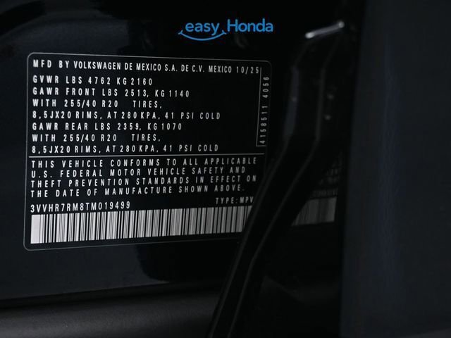 Used 2026 Volkswagen Tiguan SE R-Line image 18