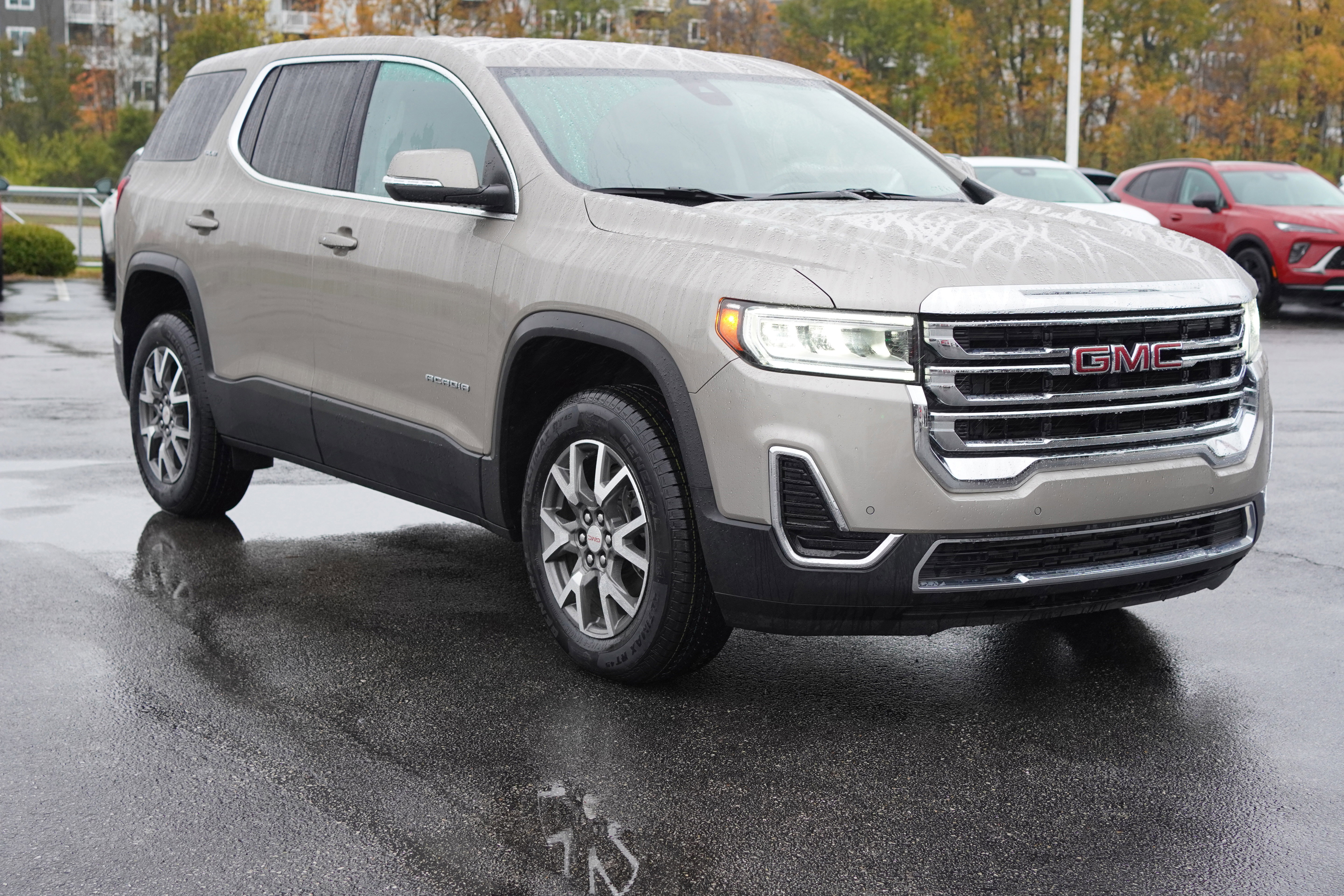 Used 2022 GMC Acadia SLE