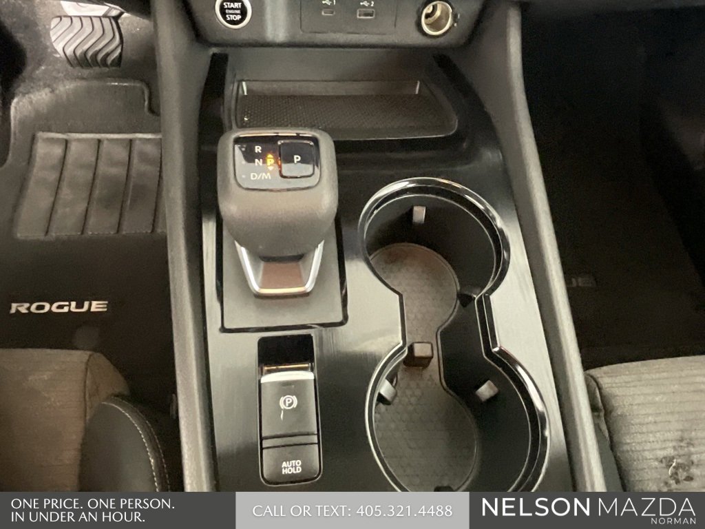 Used 2021 Nissan Rogue SV image 37