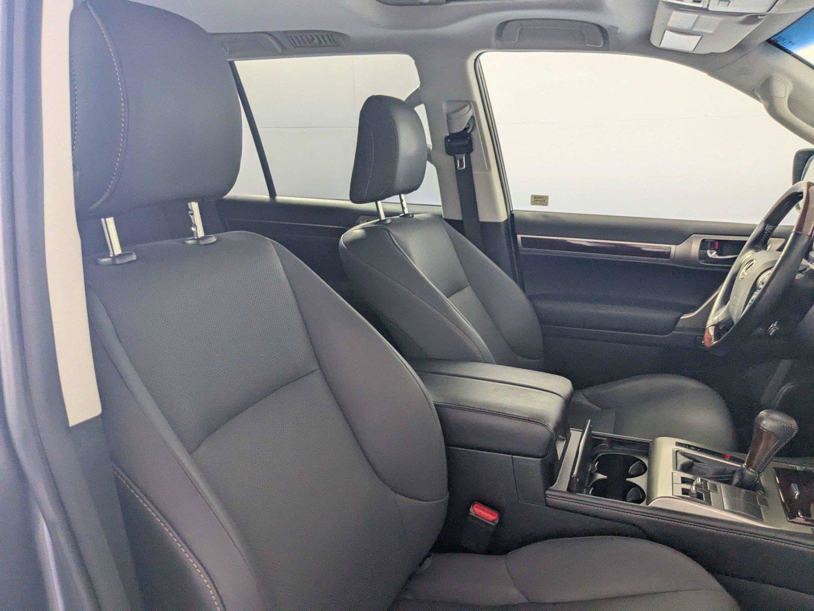 Used 2019 Lexus GX 460 Premium AWD/4WD image 35