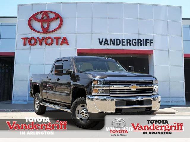 Used 2018 Chevrolet Silverado 2500 LT AWD/4WD image 1