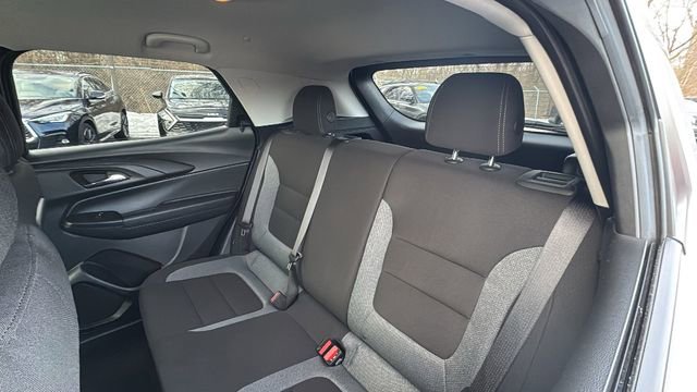 Used 2024 Chevrolet TrailBlazer LT image 30