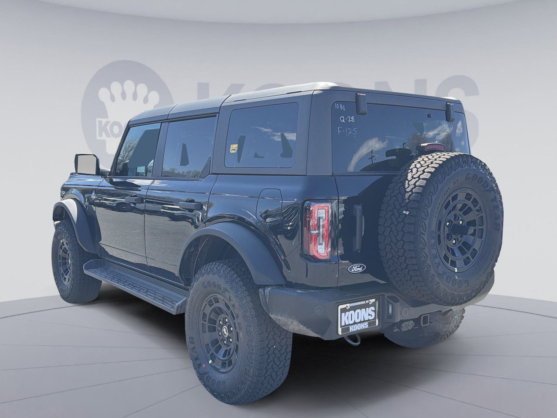 New 2026 Ford Bronco Outer Banks w/ Sasquatch Package image 4