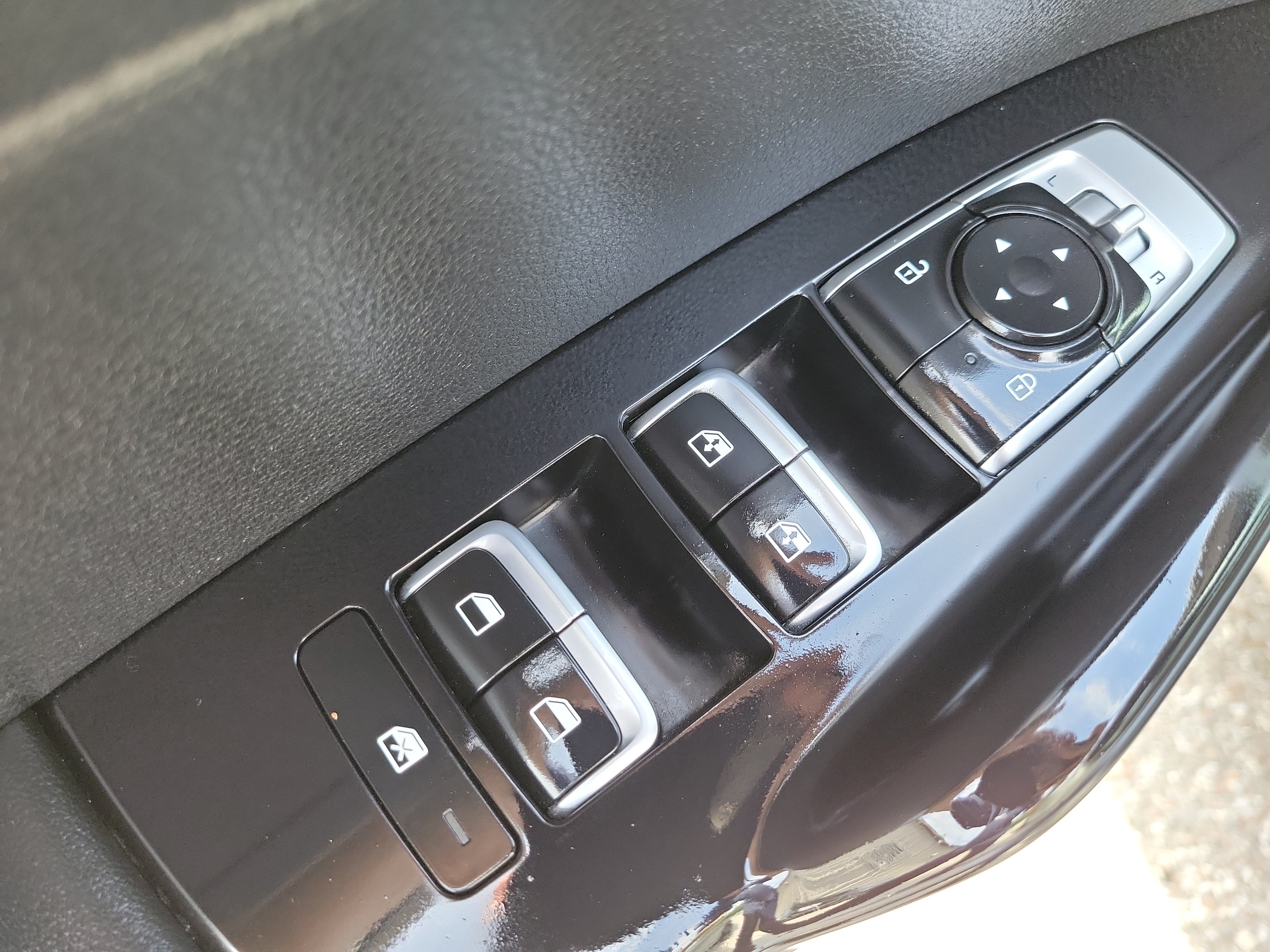 Used 2022 Kia K5 GT-Line FWD image 17