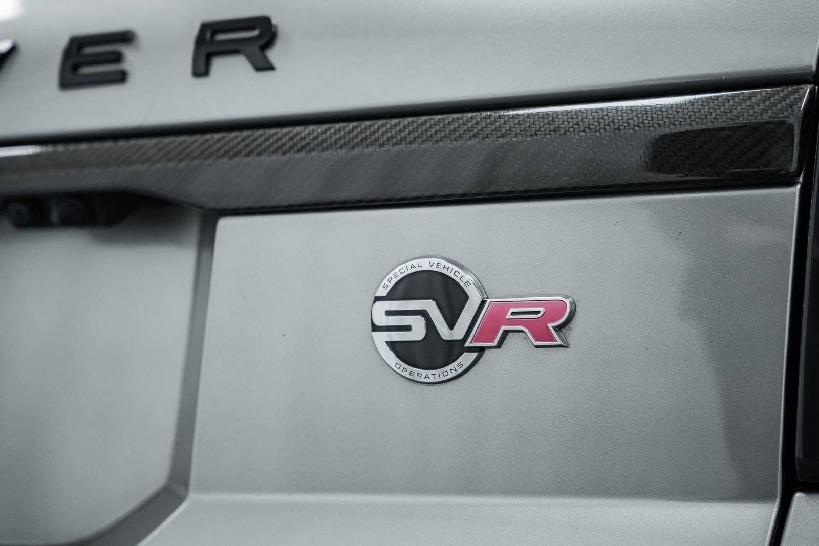 Used 2019 Land Rover Range Rover Sport SVR image 9