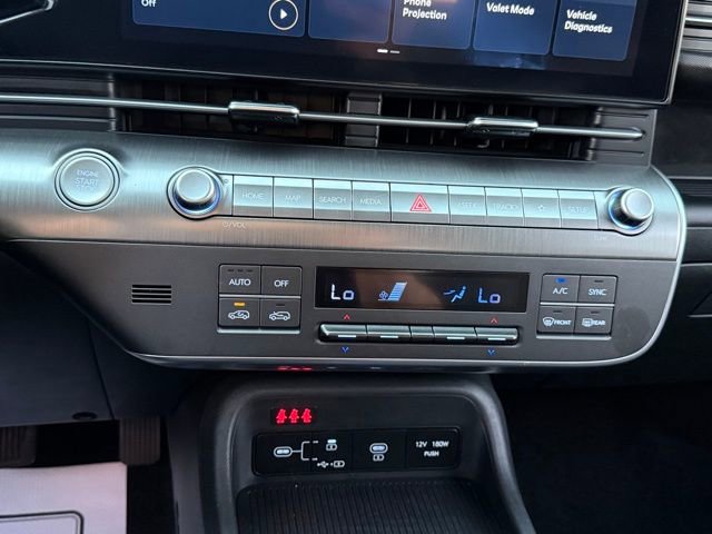 Used 2025 Hyundai Kona SEL image 21