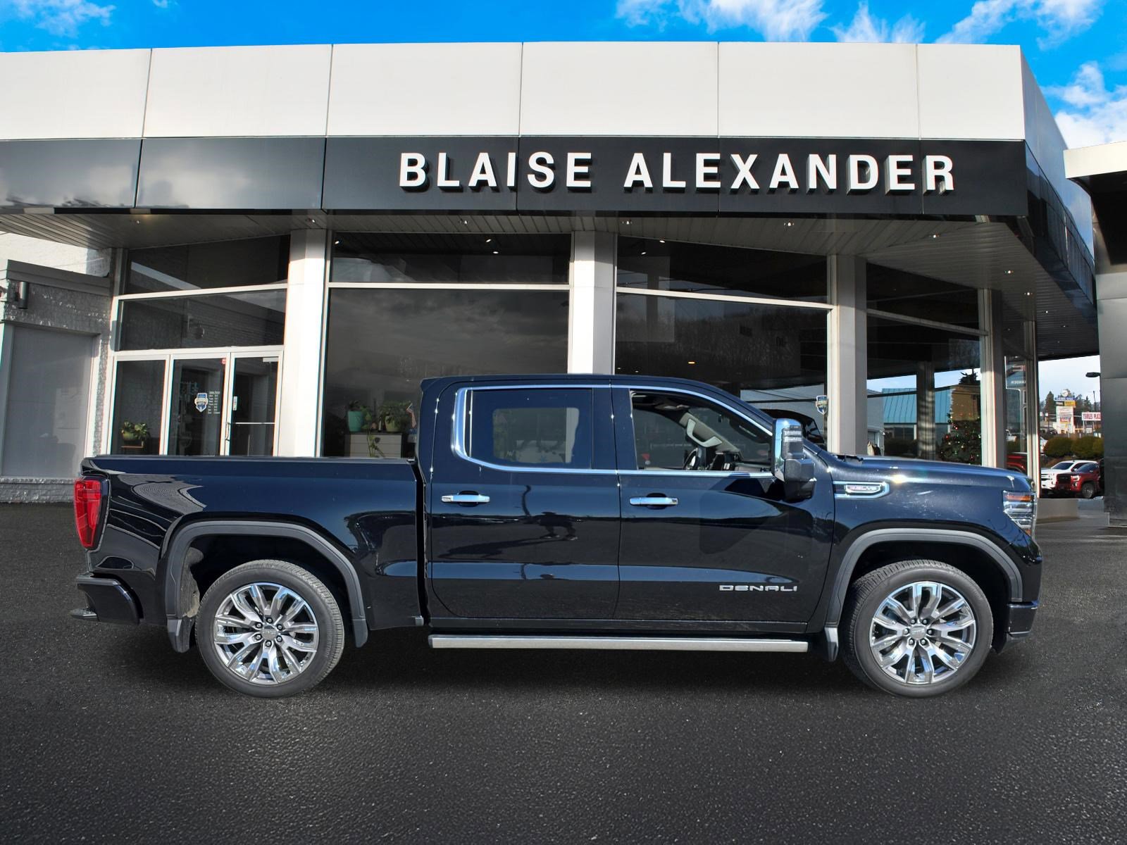 Used 2024 GMC Sierra 1500 Denali AWD/4WD video 2