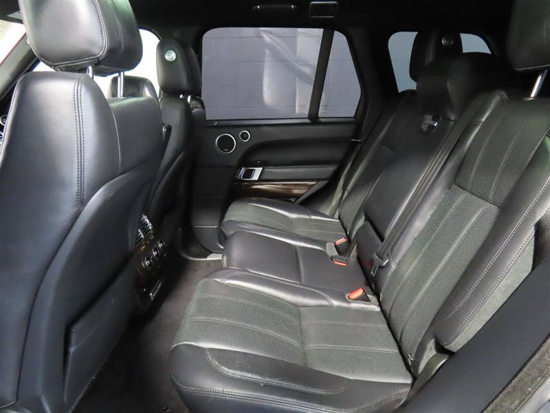 Used 2016 Land Rover Range Rover Supercharged AWD/4WD image 33