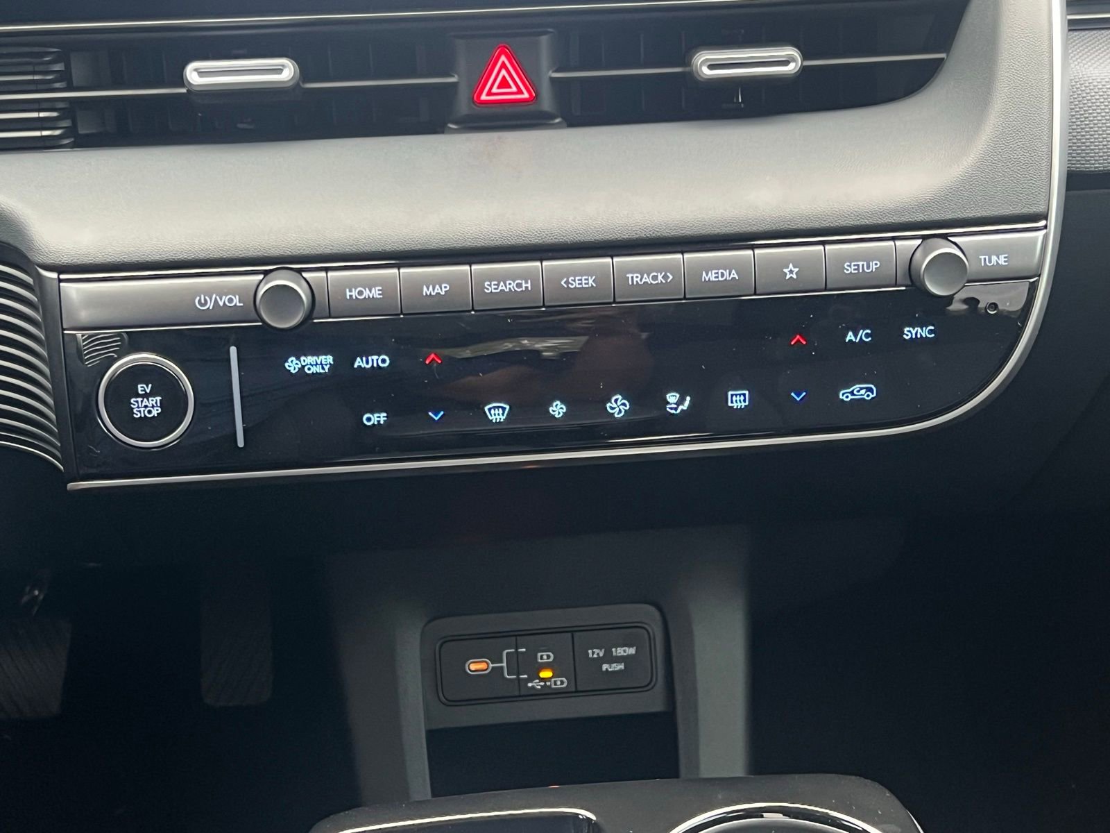 Used 2026 Hyundai Ioniq 5 SE RWD image 30