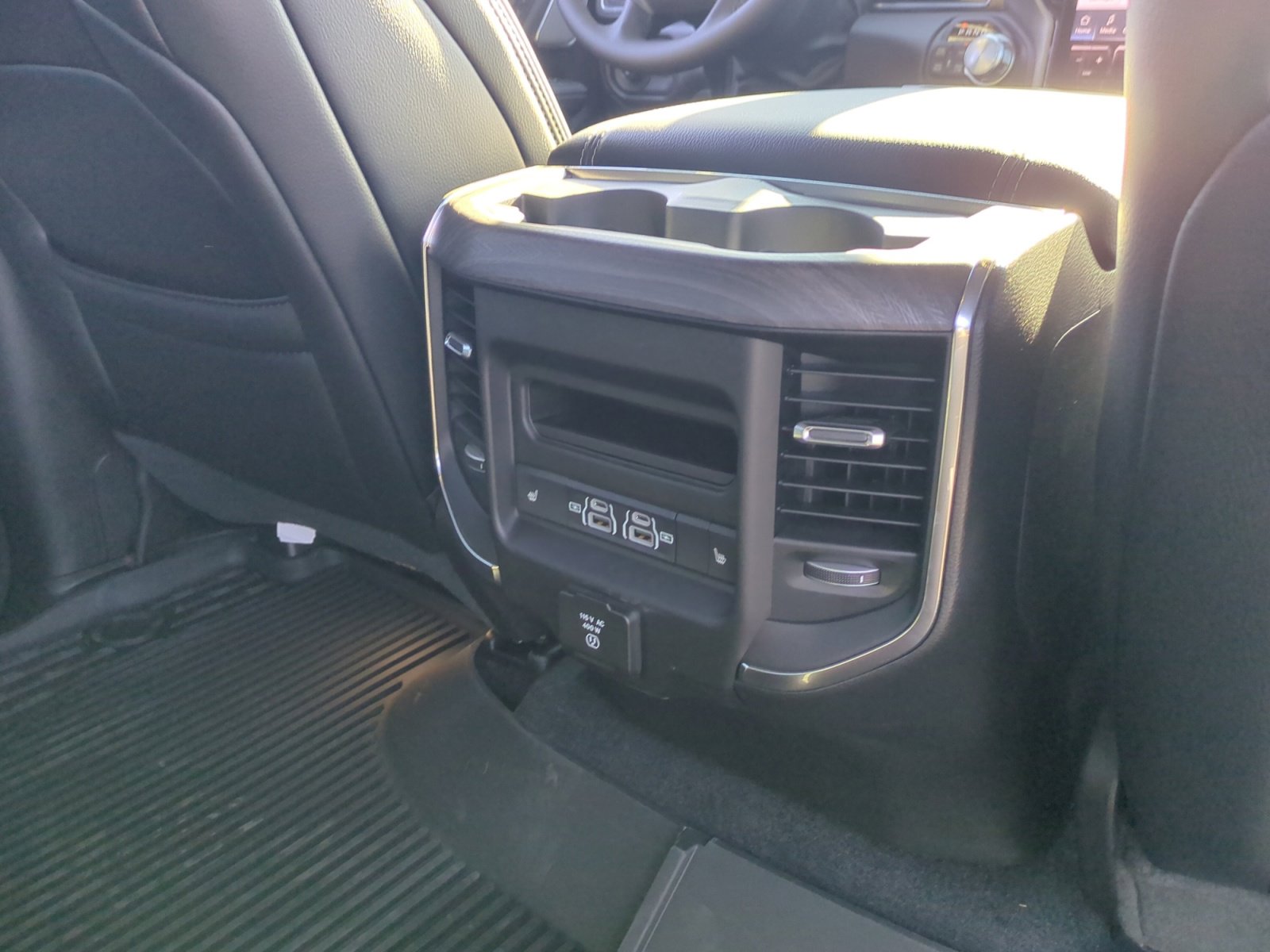 New 2026 RAM 1500 Laramie image 32