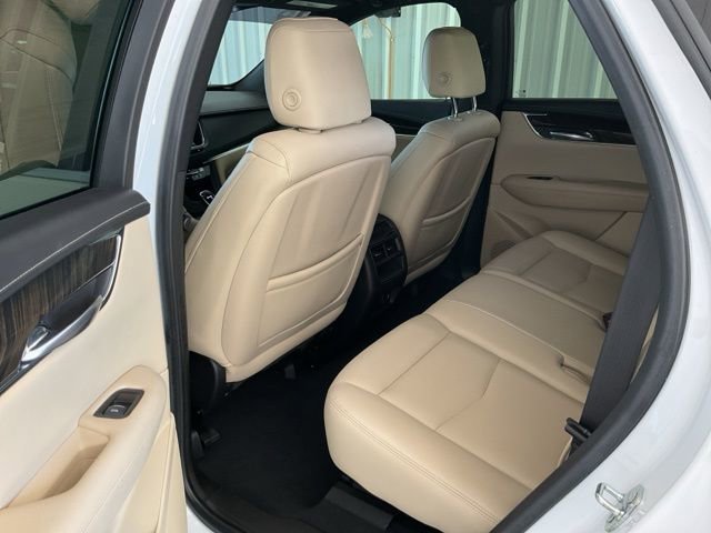 Used 2019 Cadillac XT5 FWD image 15