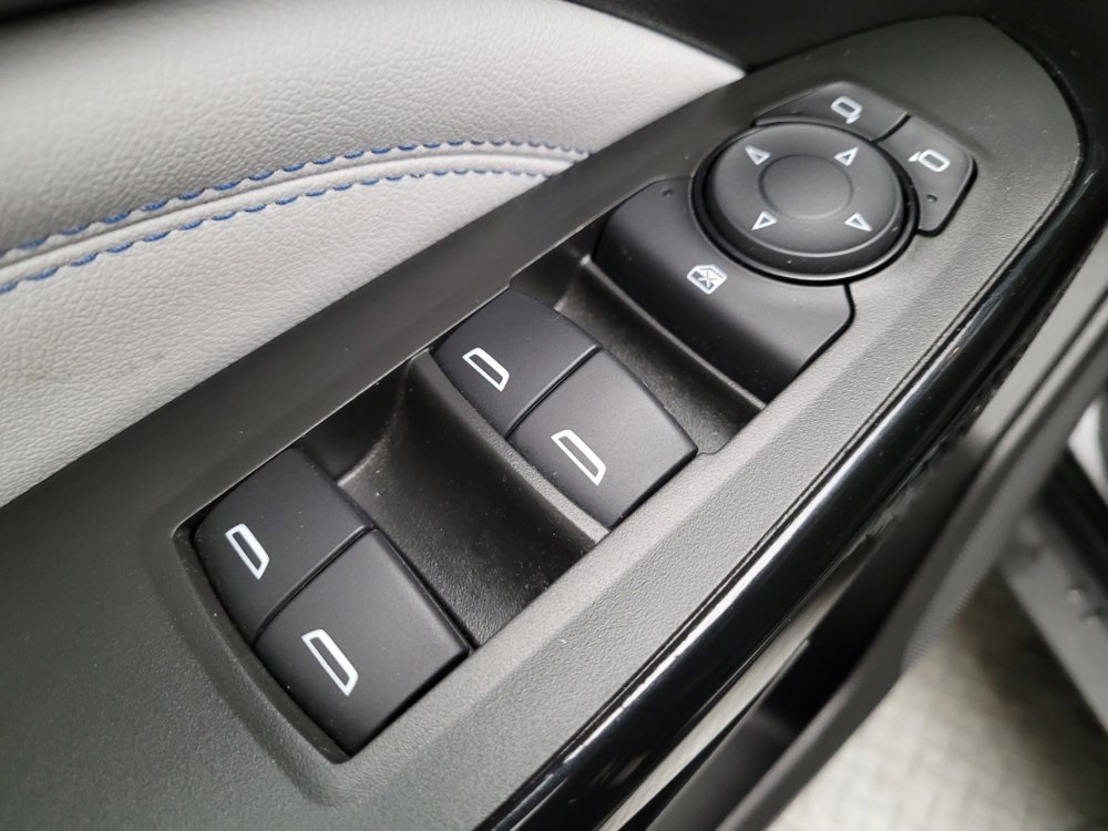 Used 2025 Chevrolet Trax LT w/ LT Convenience Package image 27