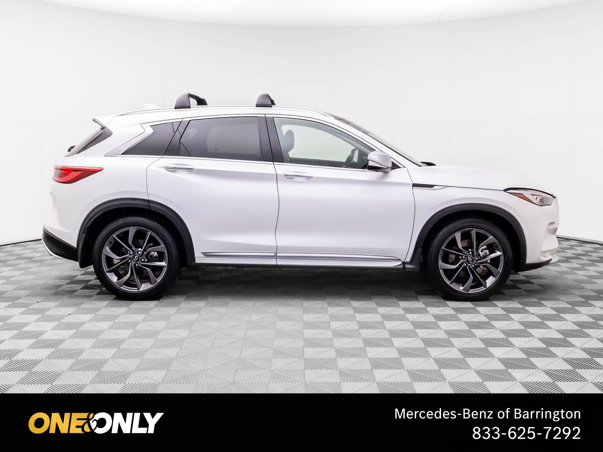 Used 2023 INFINITI QX50 Sensory w/ Accent Package AWD/4WD image 6