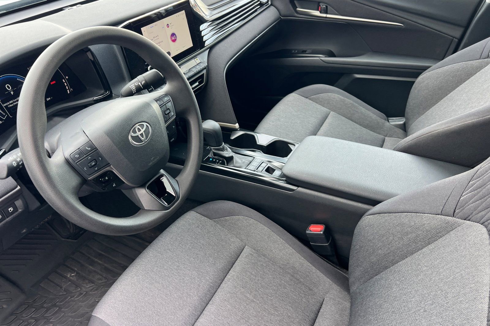 Certified 2025 Toyota Camry LE w/ Convenience Package image 7