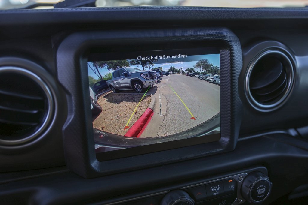 Used 2021 Jeep Wrangler Unlimited Rubicon image 18